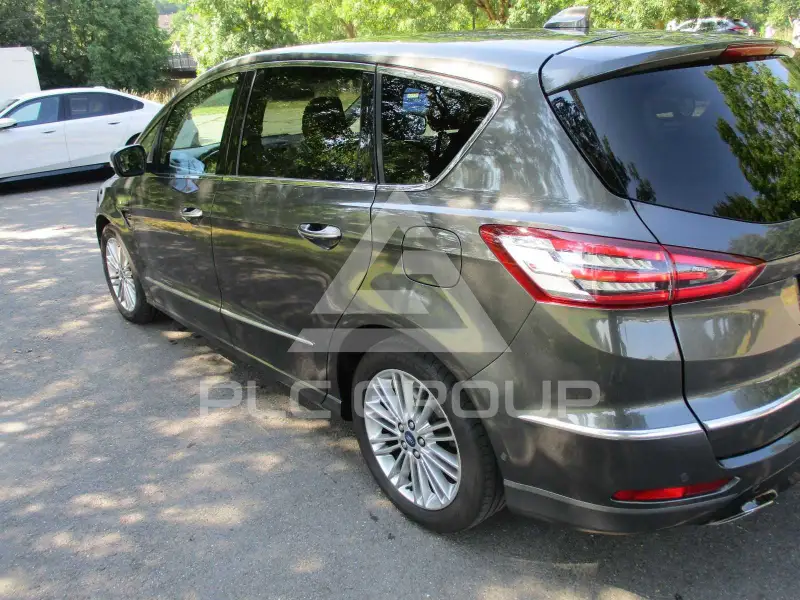 2020 Ford S-Max