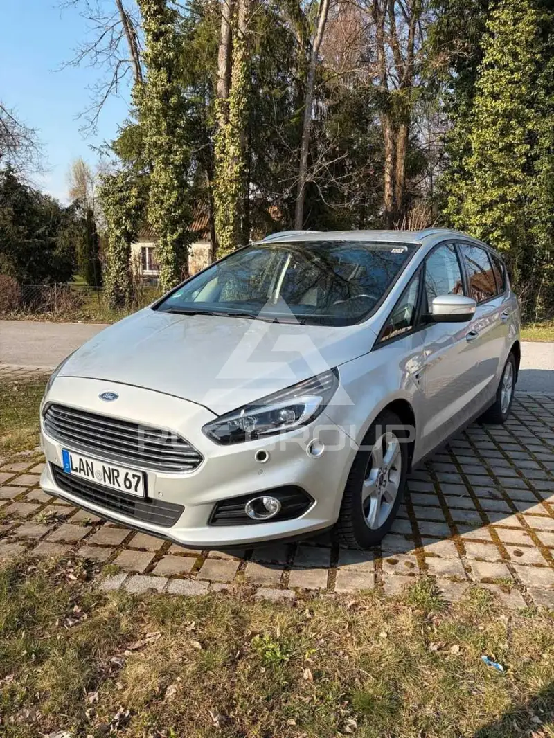 2020 Ford S-Max