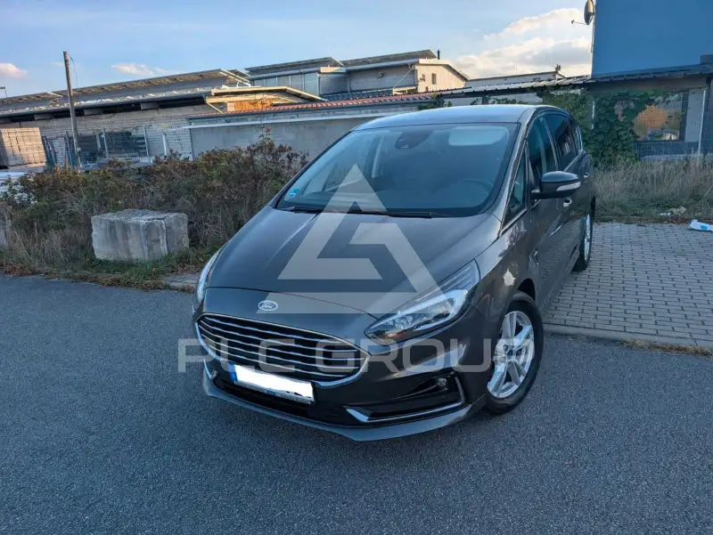 2020 Ford S-Max