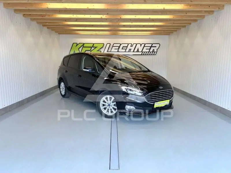 2020 Ford S-Max