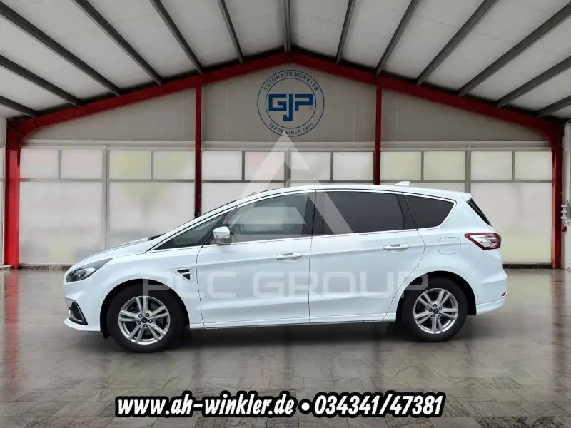 2020 Ford S-Max
