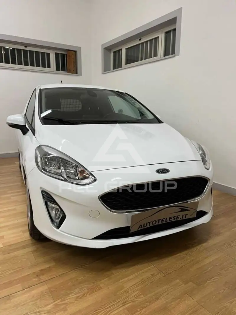2020 Ford FIESTA