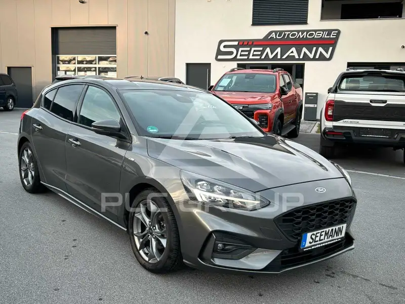 2020 Ford FOCUS
