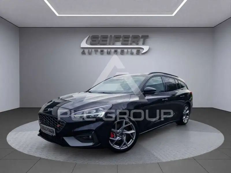 2020 Ford FOCUS