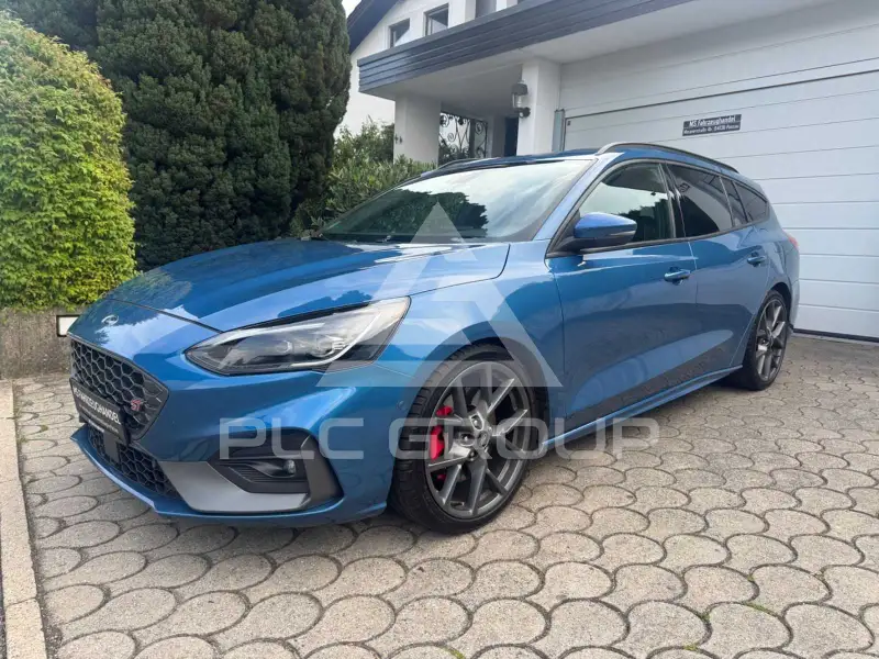 2020 Ford FOCUS