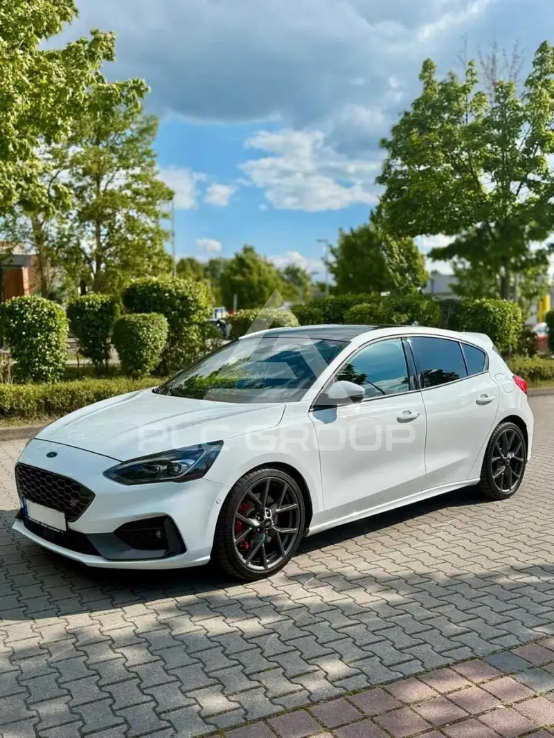 2020 Ford FOCUS