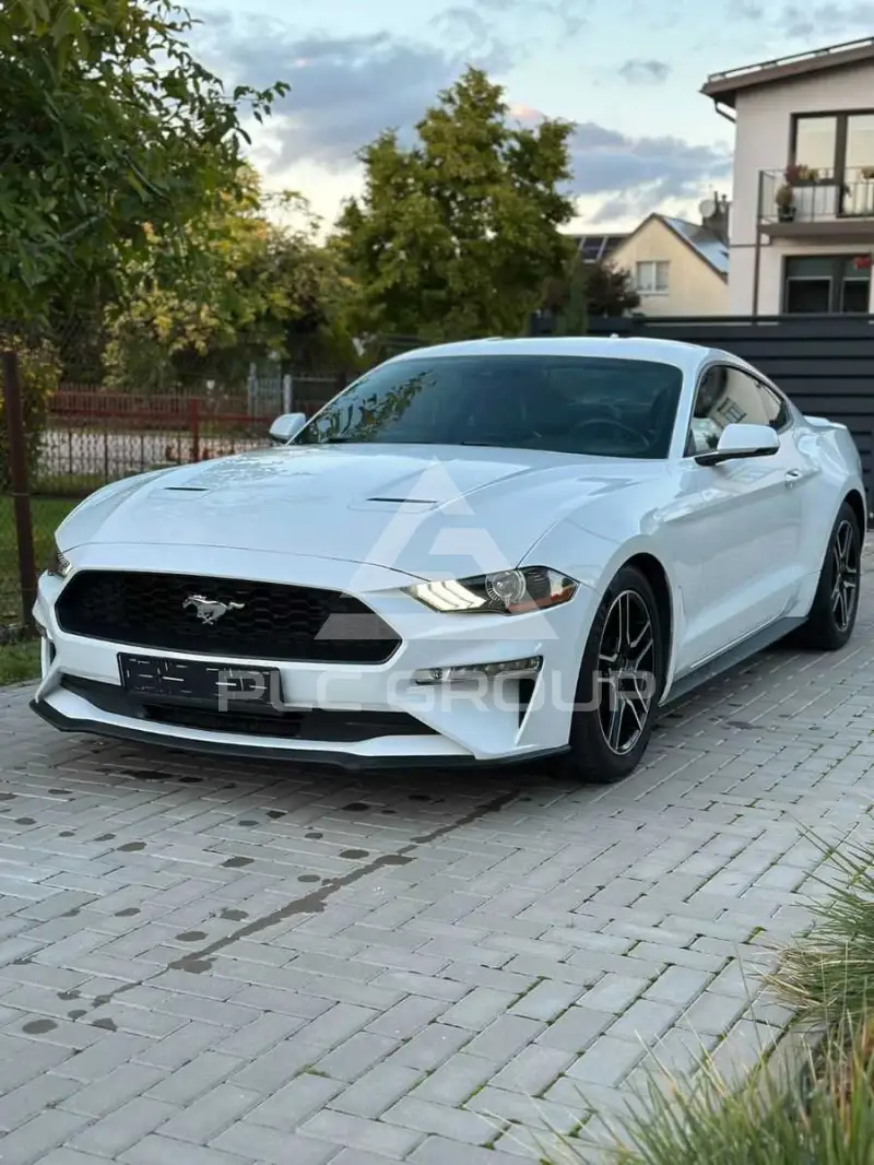 2020 Ford MUSTANG