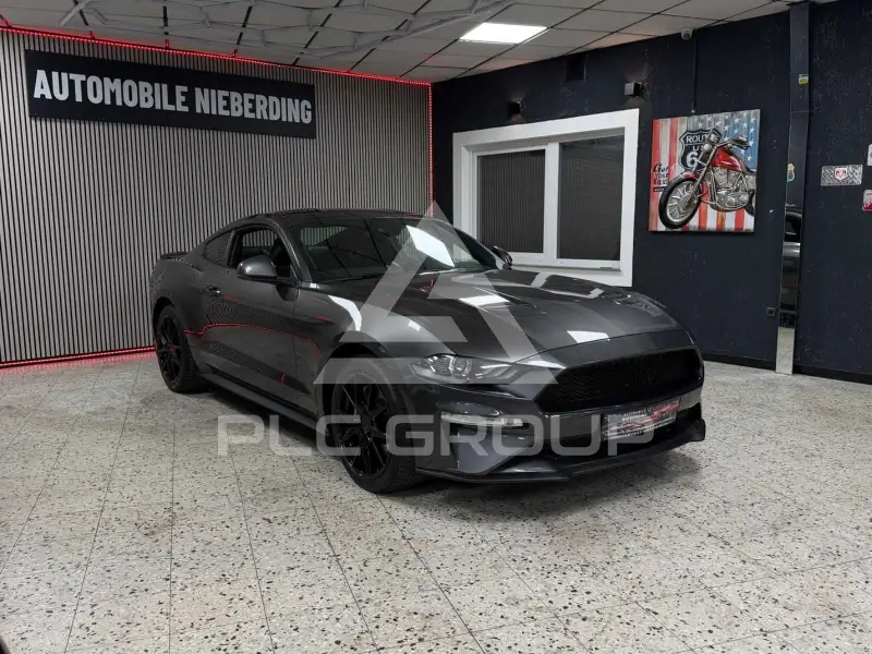 2020 Ford MUSTANG
