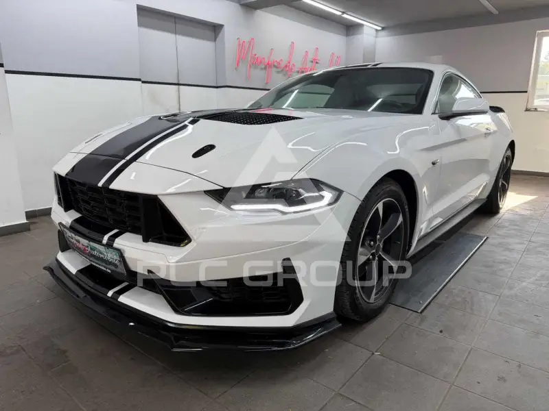 2020 Ford MUSTANG