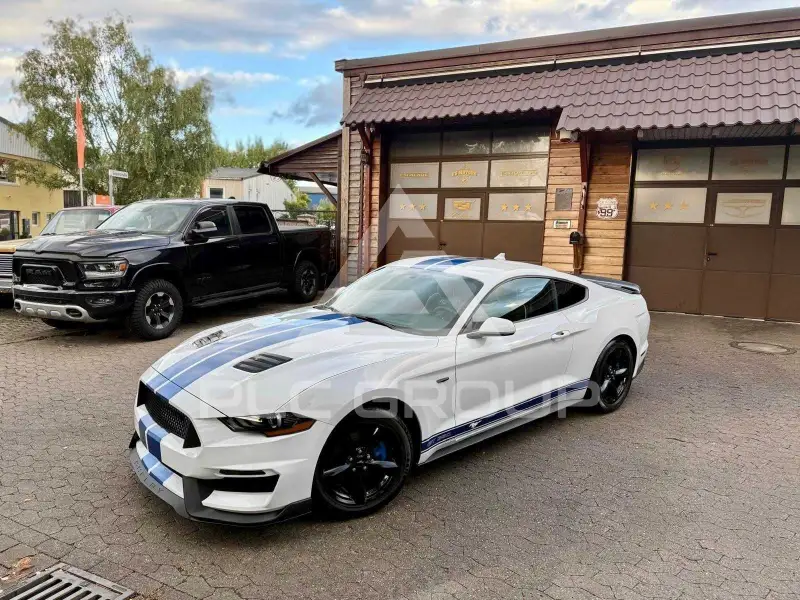 2020 Ford MUSTANG