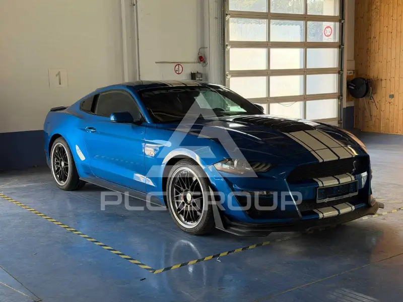 2020 Ford MUSTANG