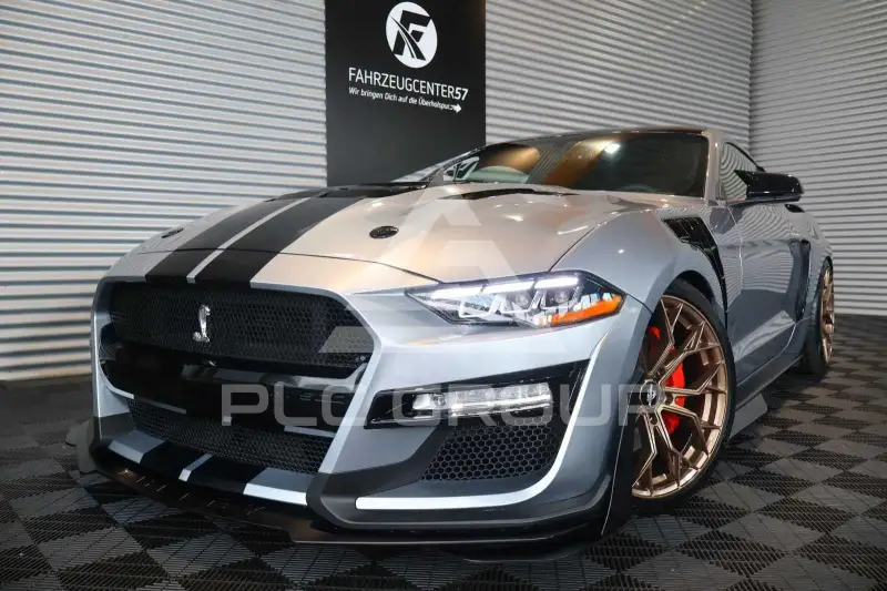 2020 Ford MUSTANG
