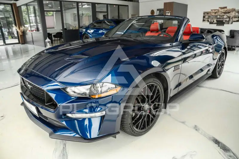 2020 Ford MUSTANG