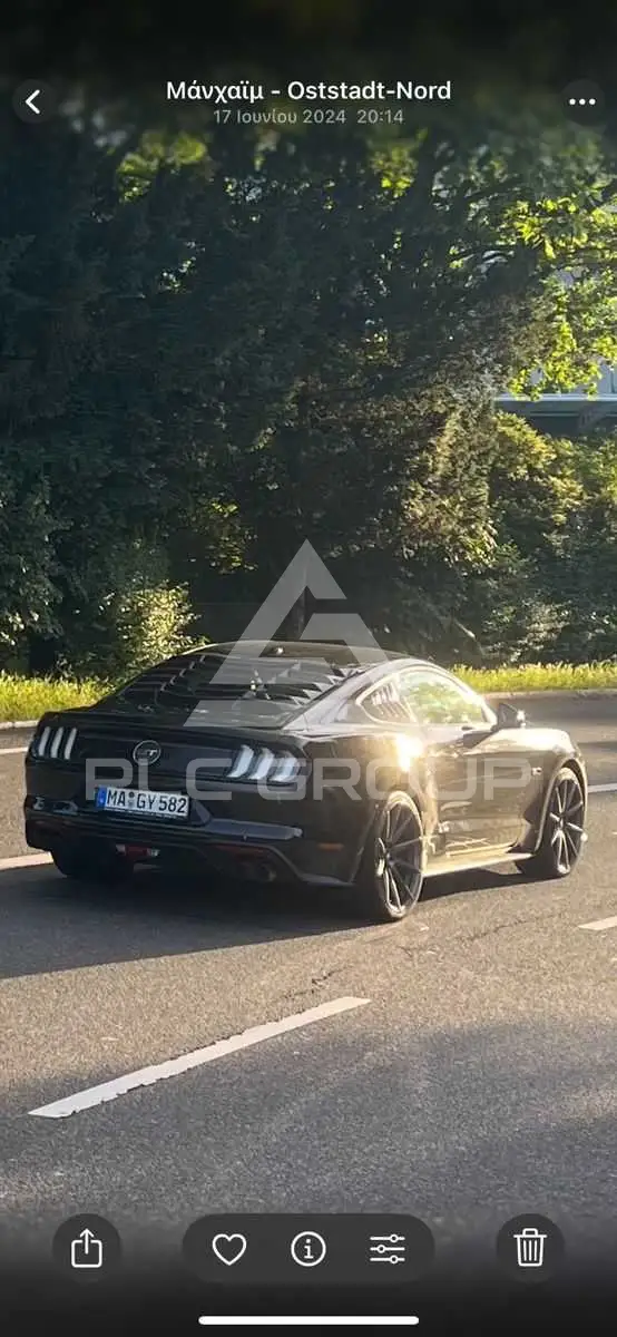 2020 Ford MUSTANG