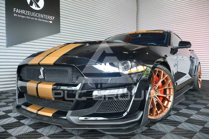 2020 Ford MUSTANG