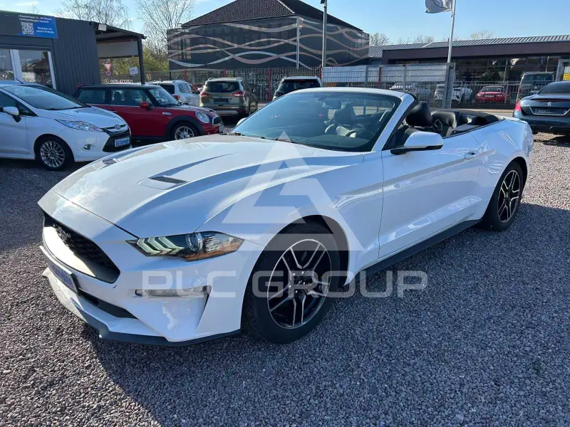 2020 Ford MUSTANG