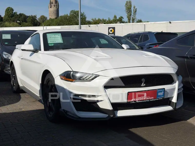 2020 Ford MUSTANG