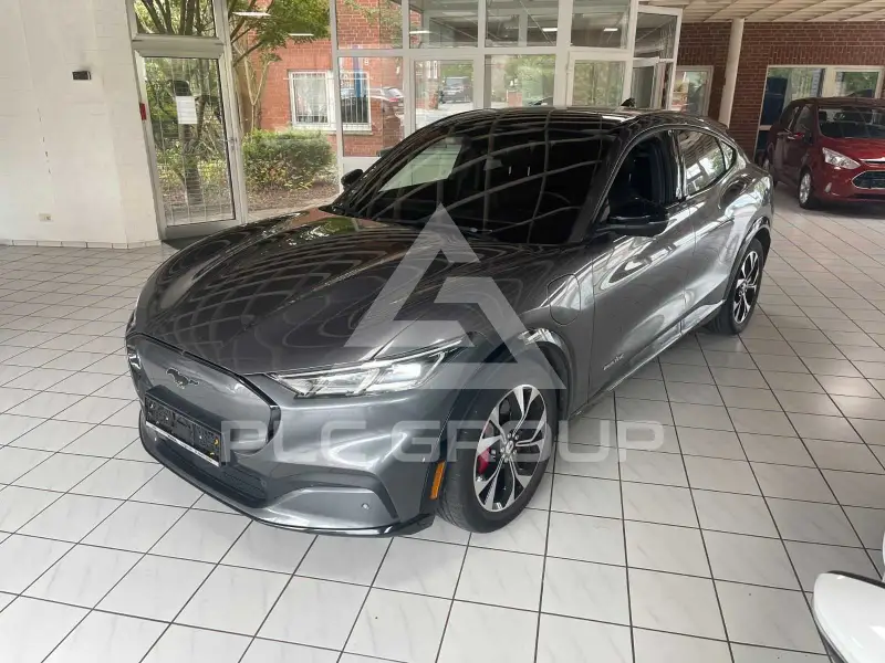 2020 Ford MUSTANG