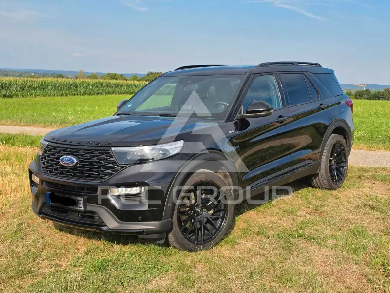 2020 Ford EXPLORER