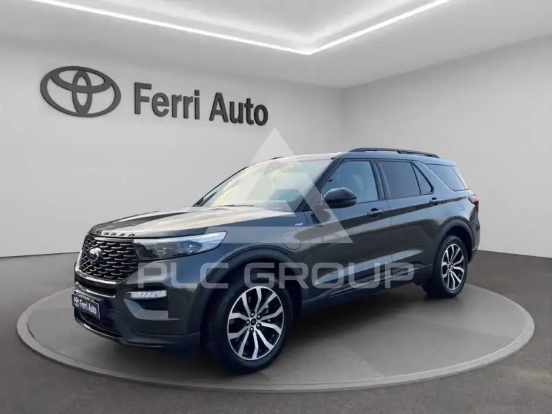 2020 Ford EXPLORER