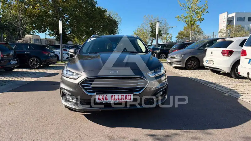 2020 Ford Mondeo