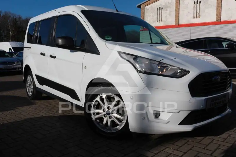 2020 Ford Tourneo