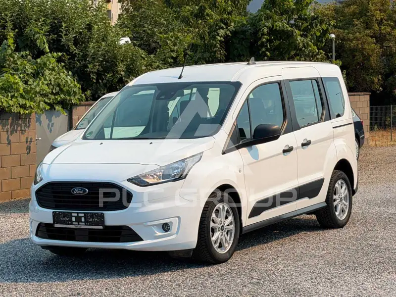 2020 Ford Tourneo