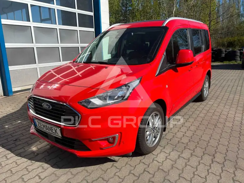 2020 Ford Tourneo