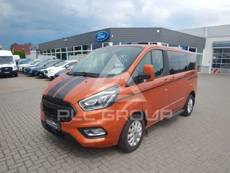 2020 Ford Tourneo