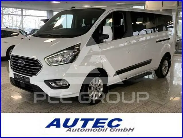 2020 Ford Tourneo
