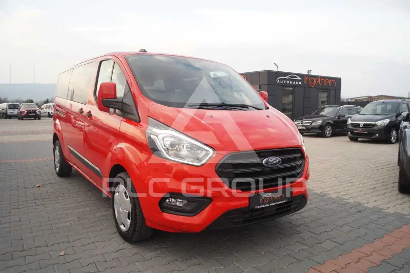 2020 Ford Tourneo
