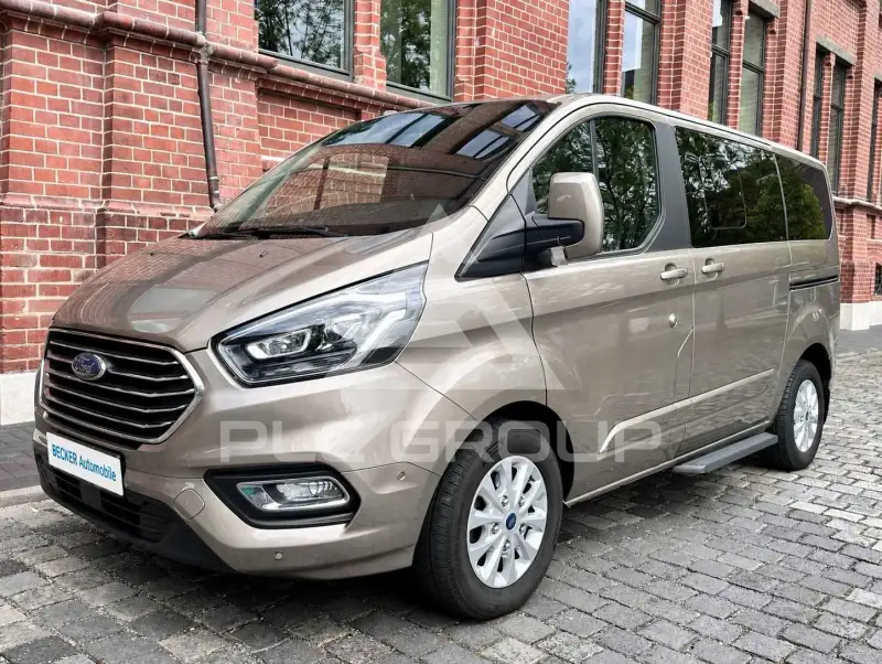 2020 Ford Tourneo