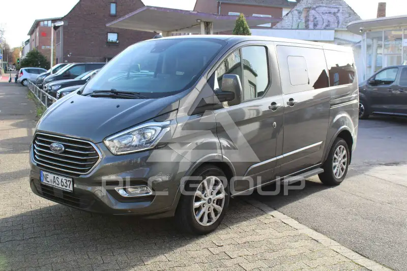 2020 Ford Tourneo