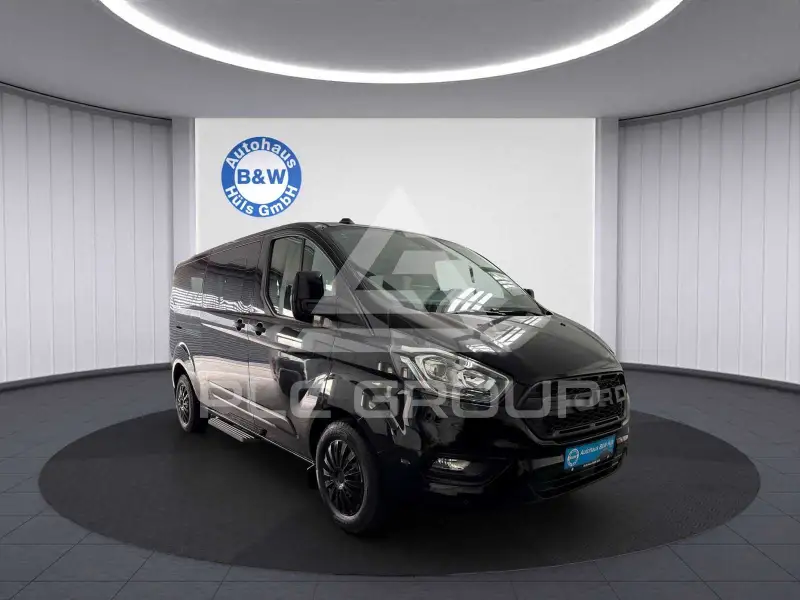 2020 Ford Tourneo