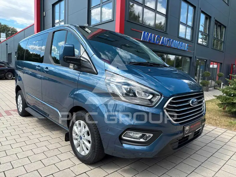 2020 Ford Tourneo