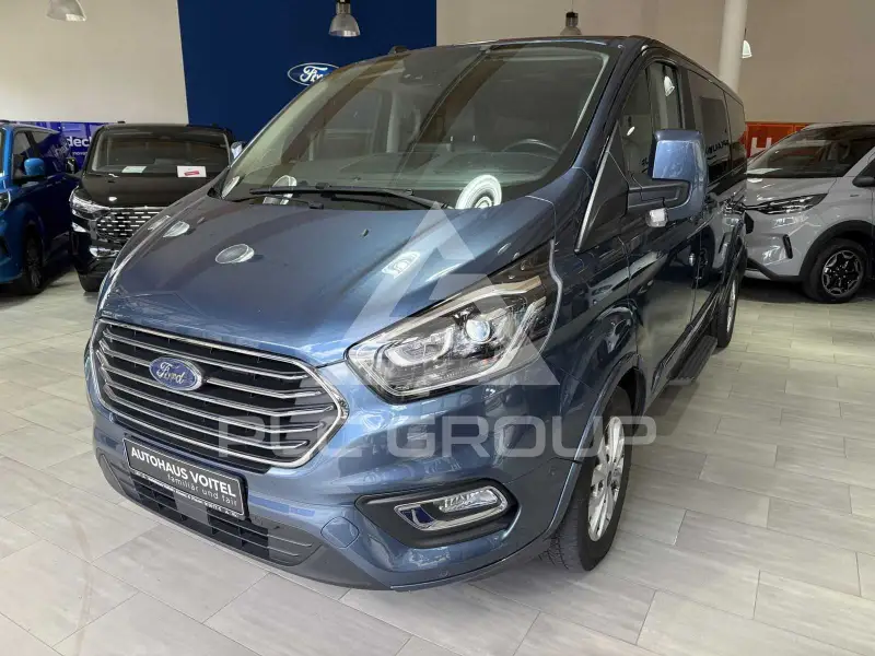 2020 Ford Tourneo