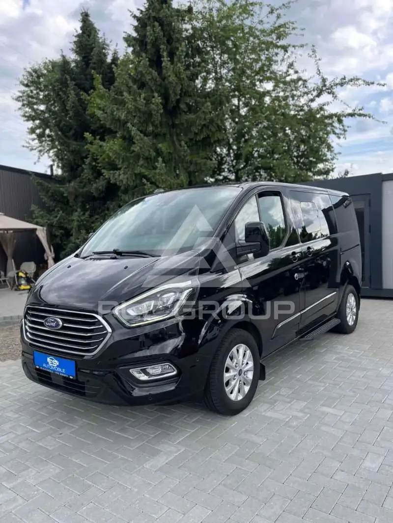 2020 Ford Tourneo