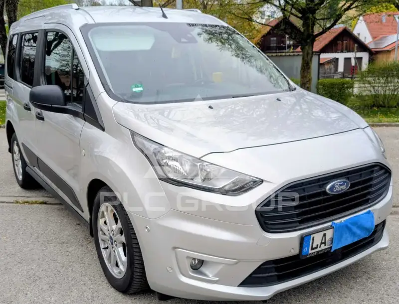 2020 Ford Tourneo