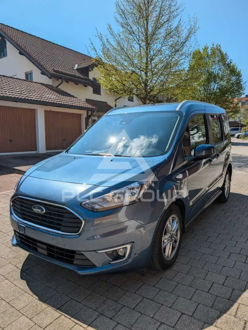 2020 Ford Tourneo