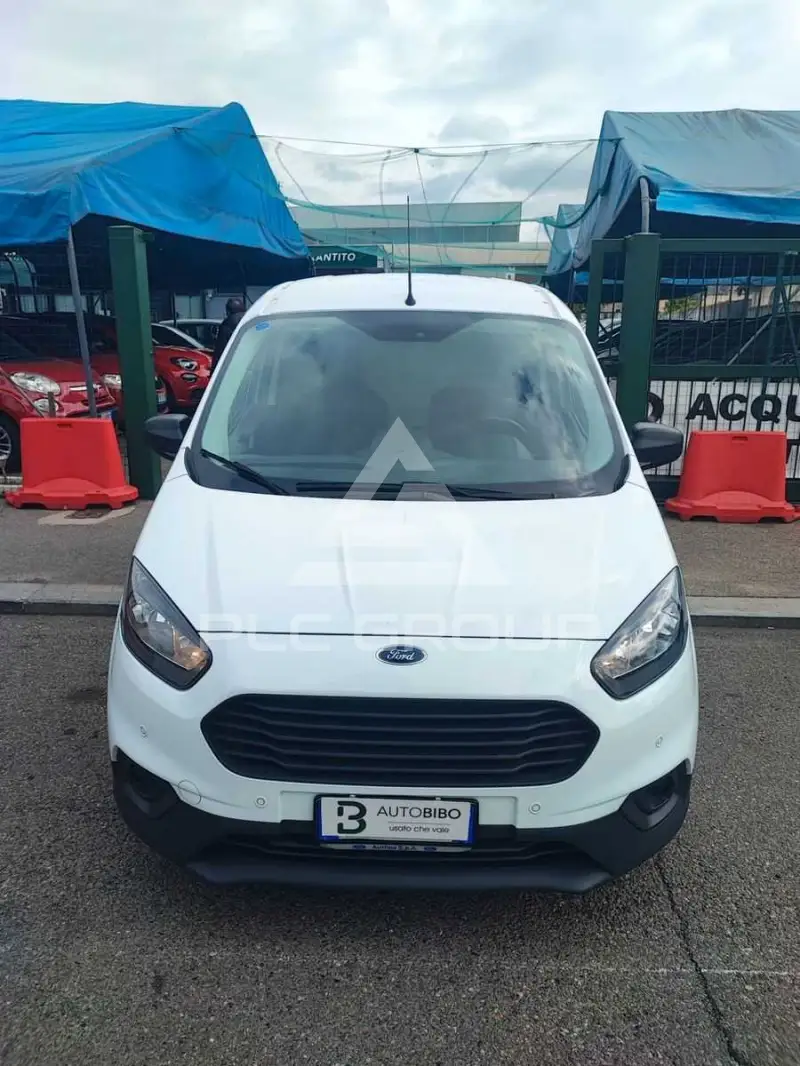 2020 Ford Tourneo