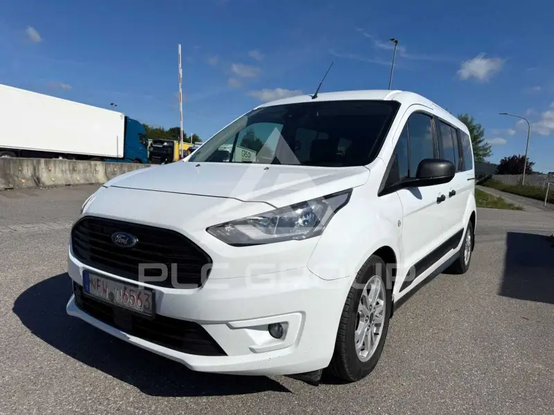 2020 Ford Tourneo