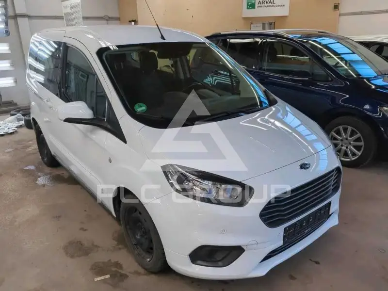 2020 Ford Tourneo