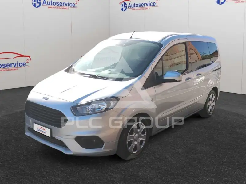 2020 Ford Tourneo