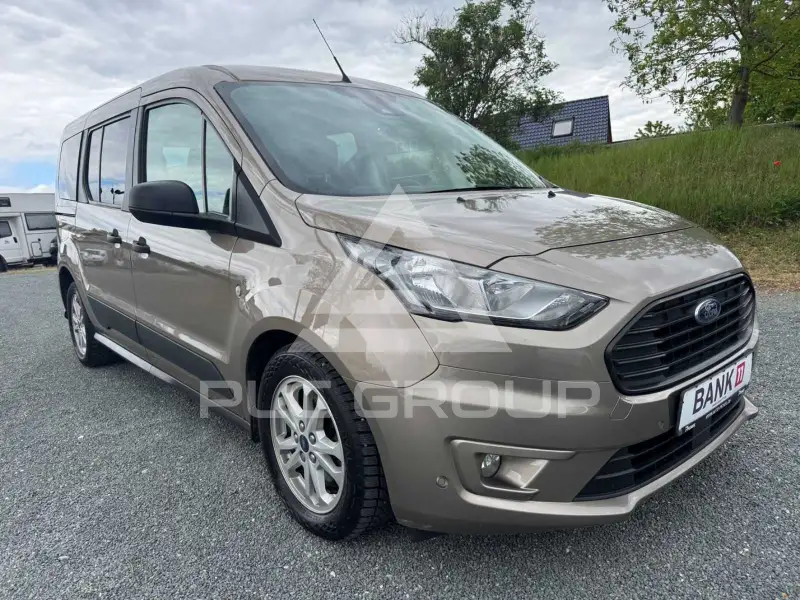 2020 Ford Tourneo
