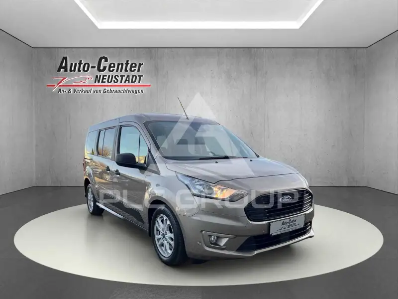 2020 Ford Tourneo