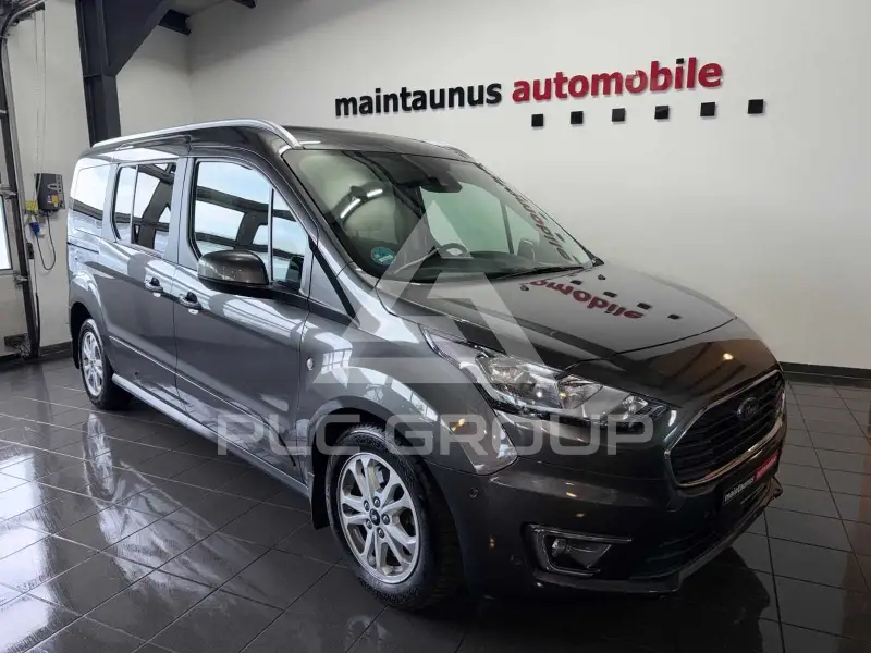 2020 Ford Tourneo