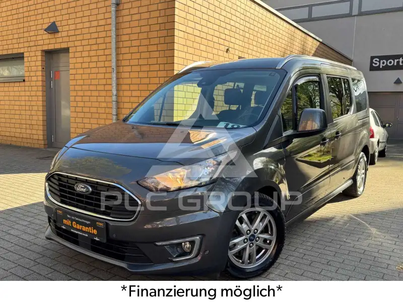 2020 Ford Tourneo
