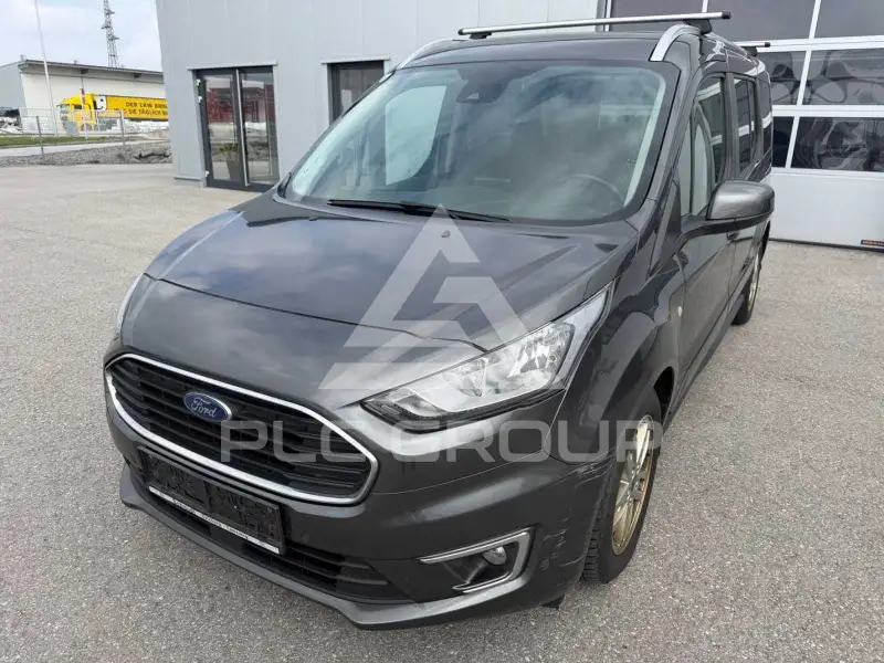 2020 Ford Tourneo