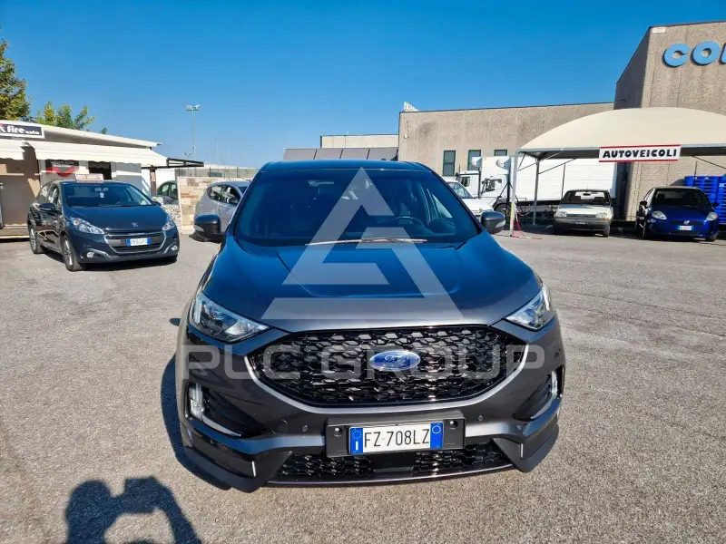 2020 Ford EDGE