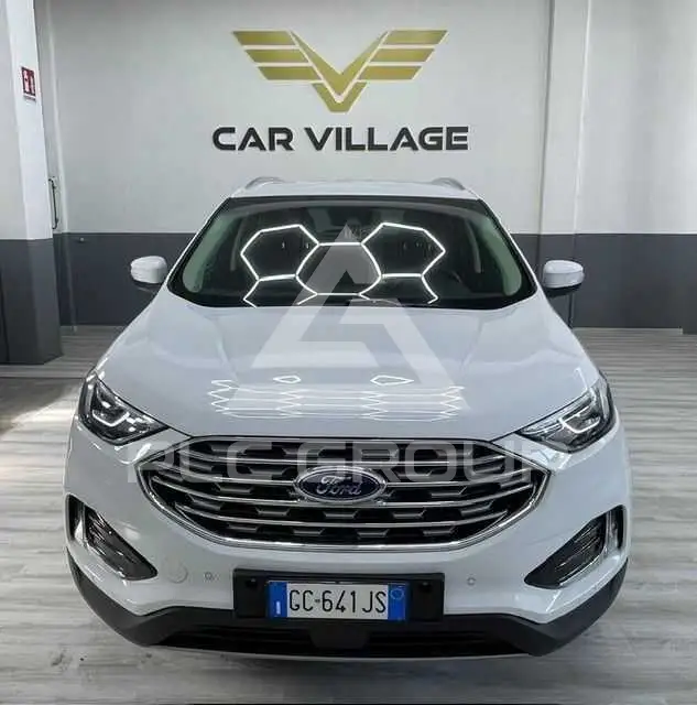 2020 Ford EDGE